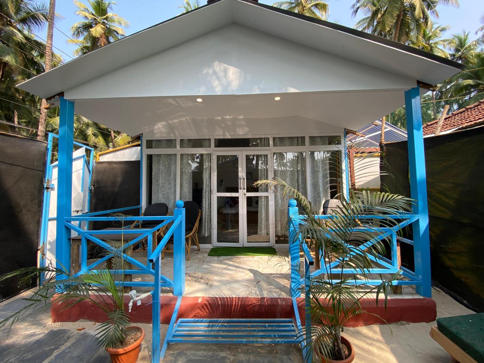 Tropical Bay Hostel Bãi biển Bãi biển Palolem Ngoại thất bức ảnh