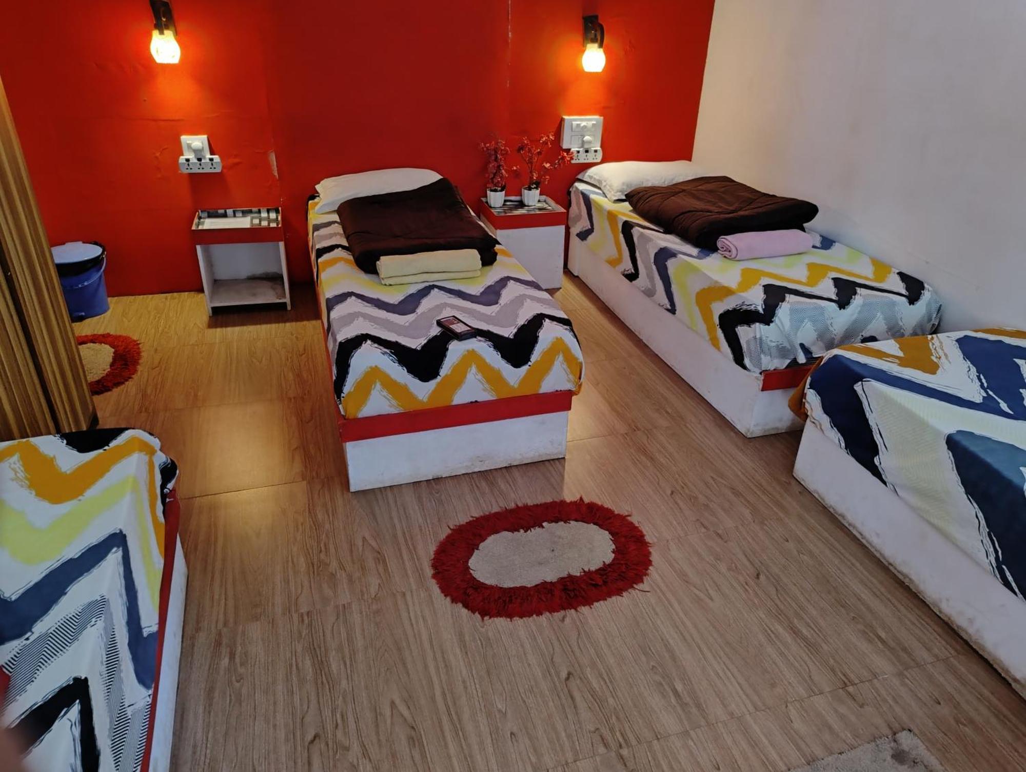 Tropical Bay Hostel Bãi biển Bãi biển Palolem Ngoại thất bức ảnh