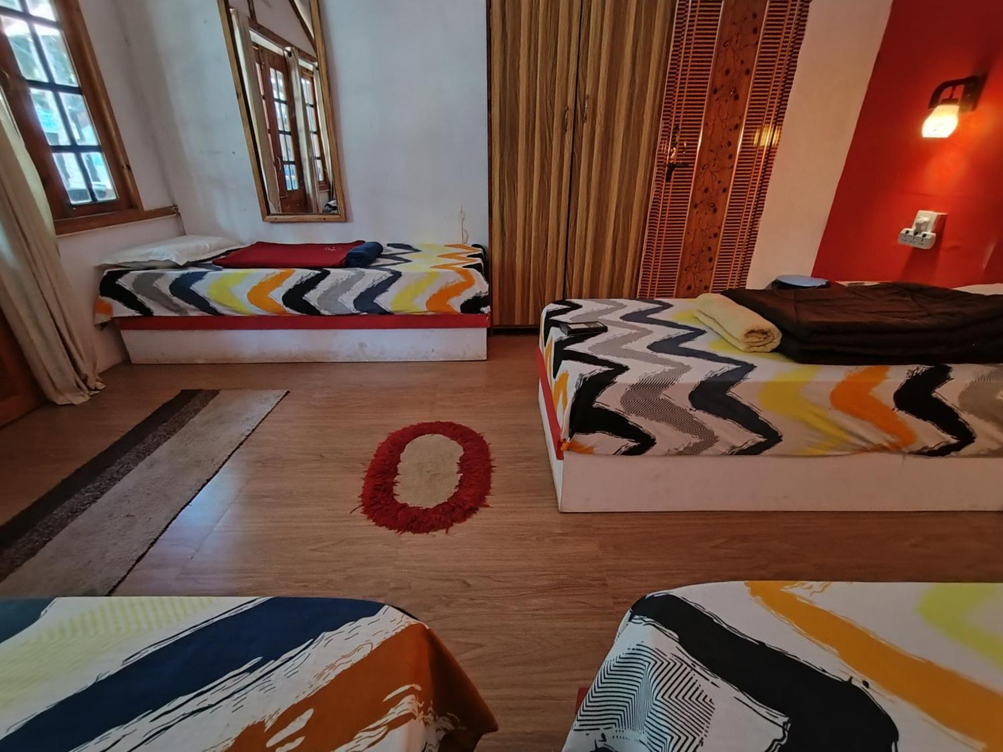 Tropical Bay Hostel Bãi biển Bãi biển Palolem Ngoại thất bức ảnh