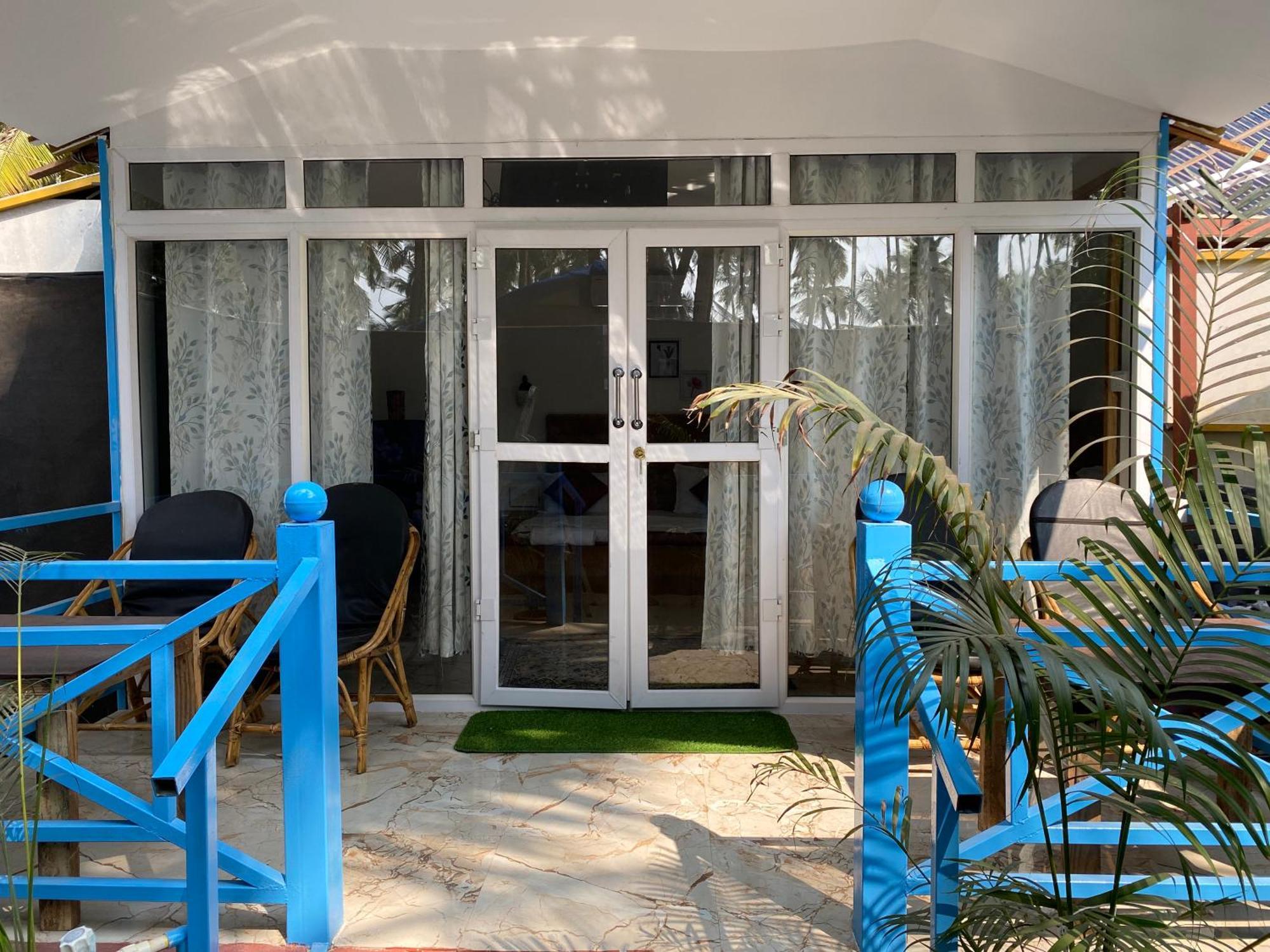 Tropical Bay Hostel Bãi biển Bãi biển Palolem Ngoại thất bức ảnh
