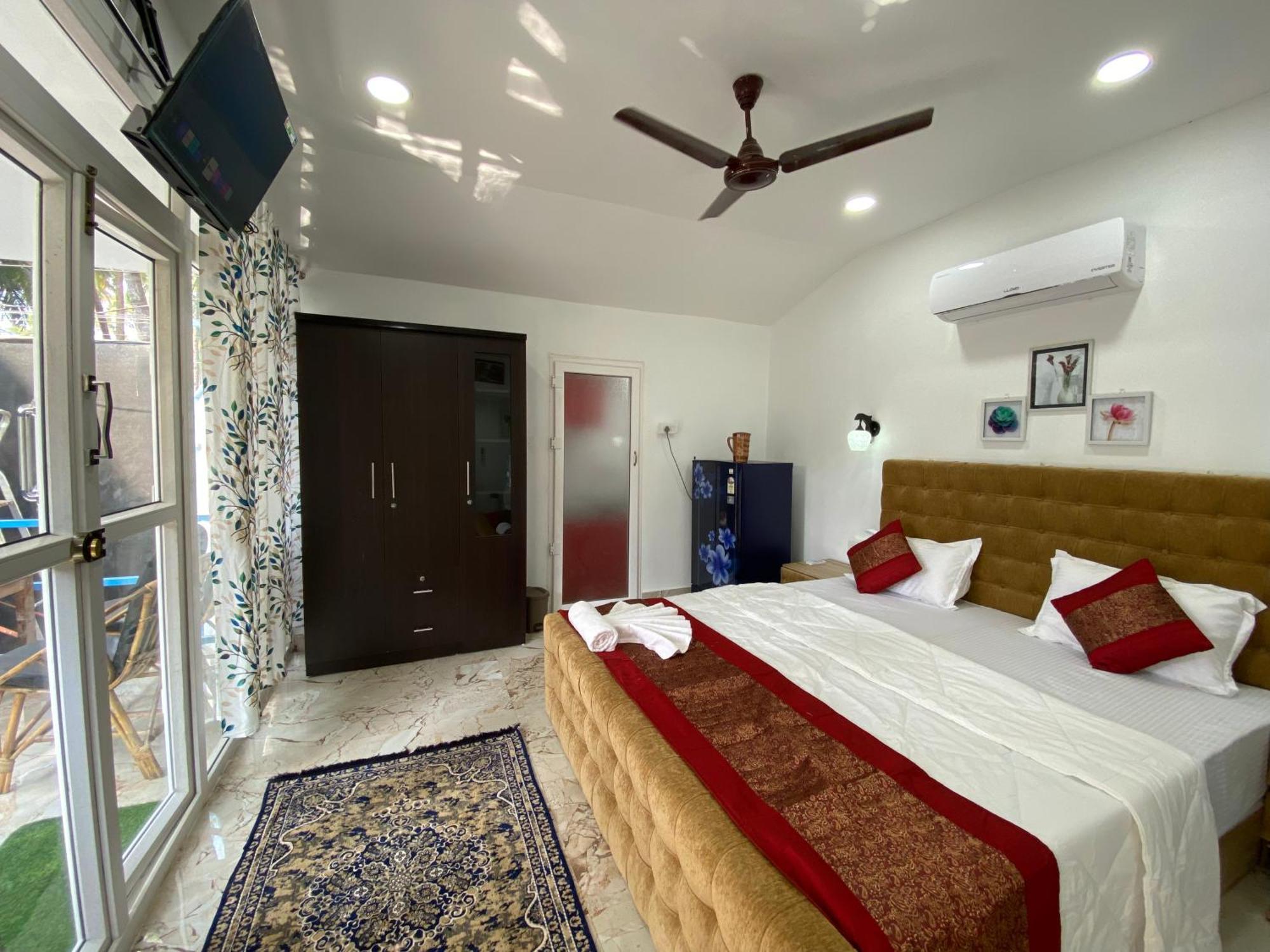 Tropical Bay Hostel Bãi biển Bãi biển Palolem Ngoại thất bức ảnh