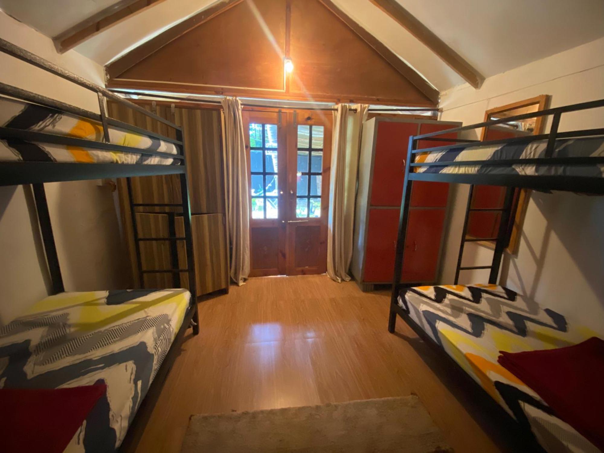 Tropical Bay Hostel Bãi biển Bãi biển Palolem Ngoại thất bức ảnh
