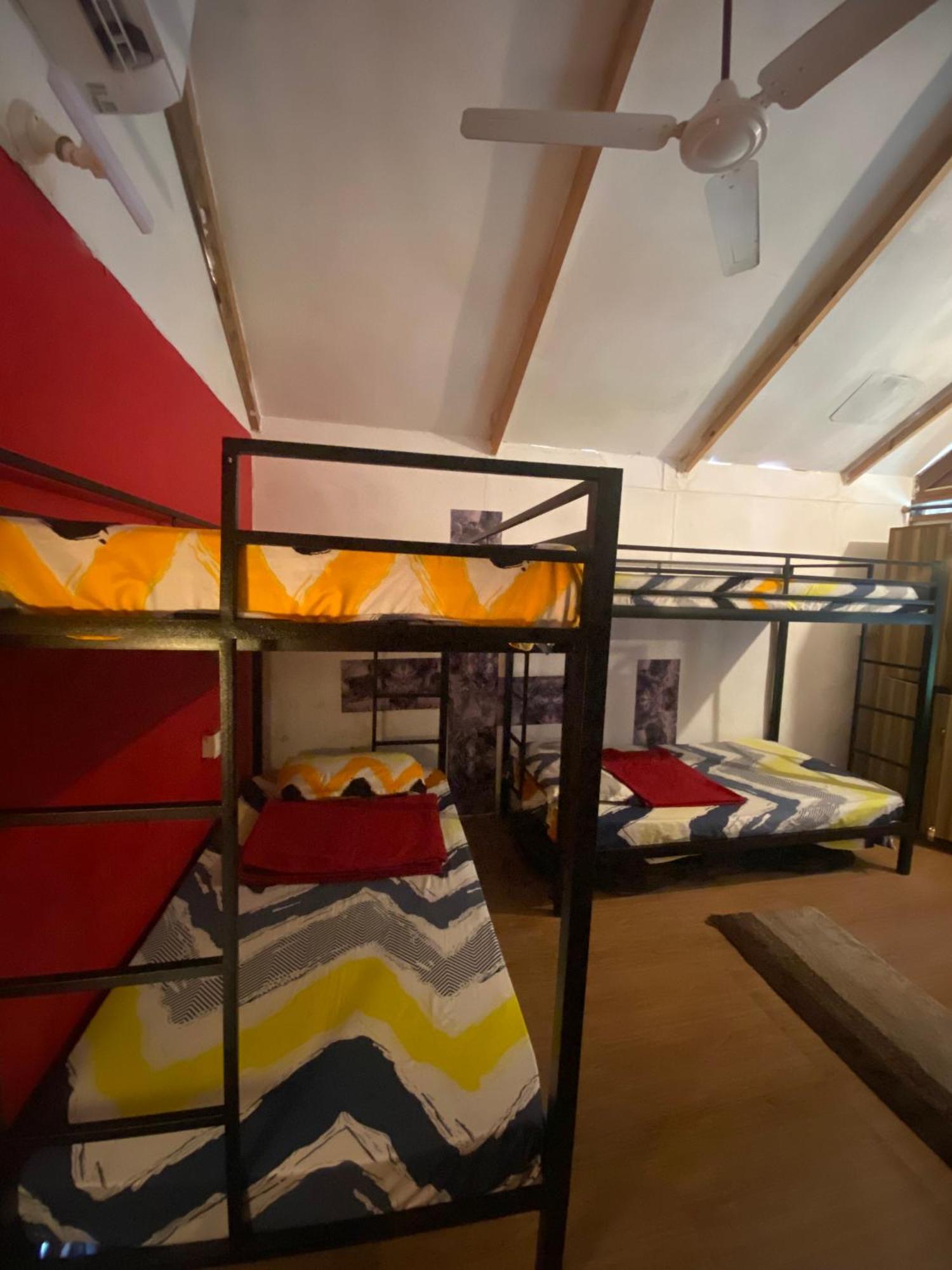 Tropical Bay Hostel Bãi biển Bãi biển Palolem Ngoại thất bức ảnh